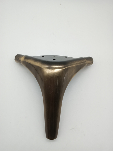Acessórios de ferragens para móveis, chapeamento de metal, polimento, liga de zinco, pernas de sofá, cama, pés, cadeira, mesa de café 