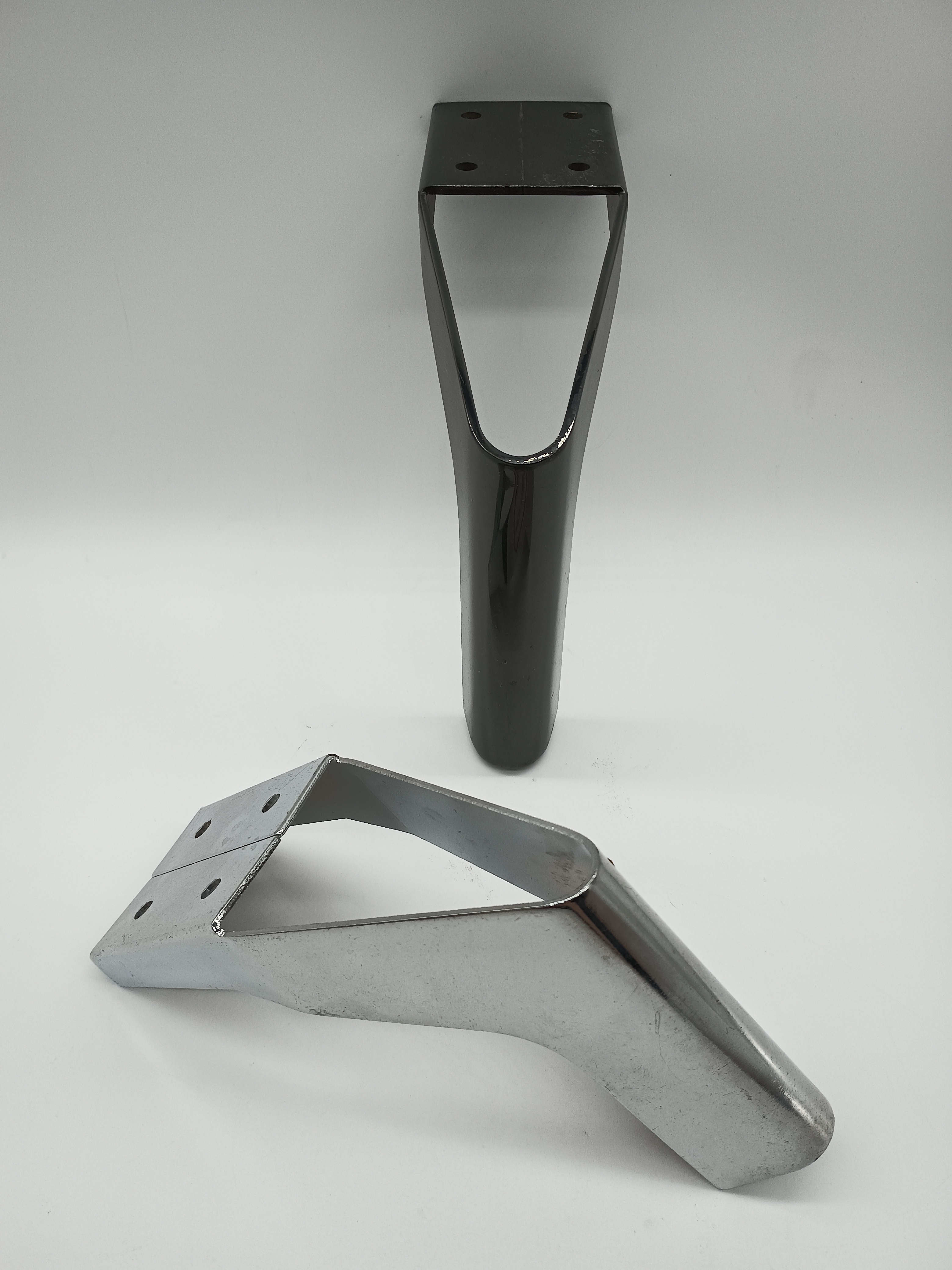 Pernas de sofá de luxo para móveis cônicos modernos de metal personalizado de fábrica
