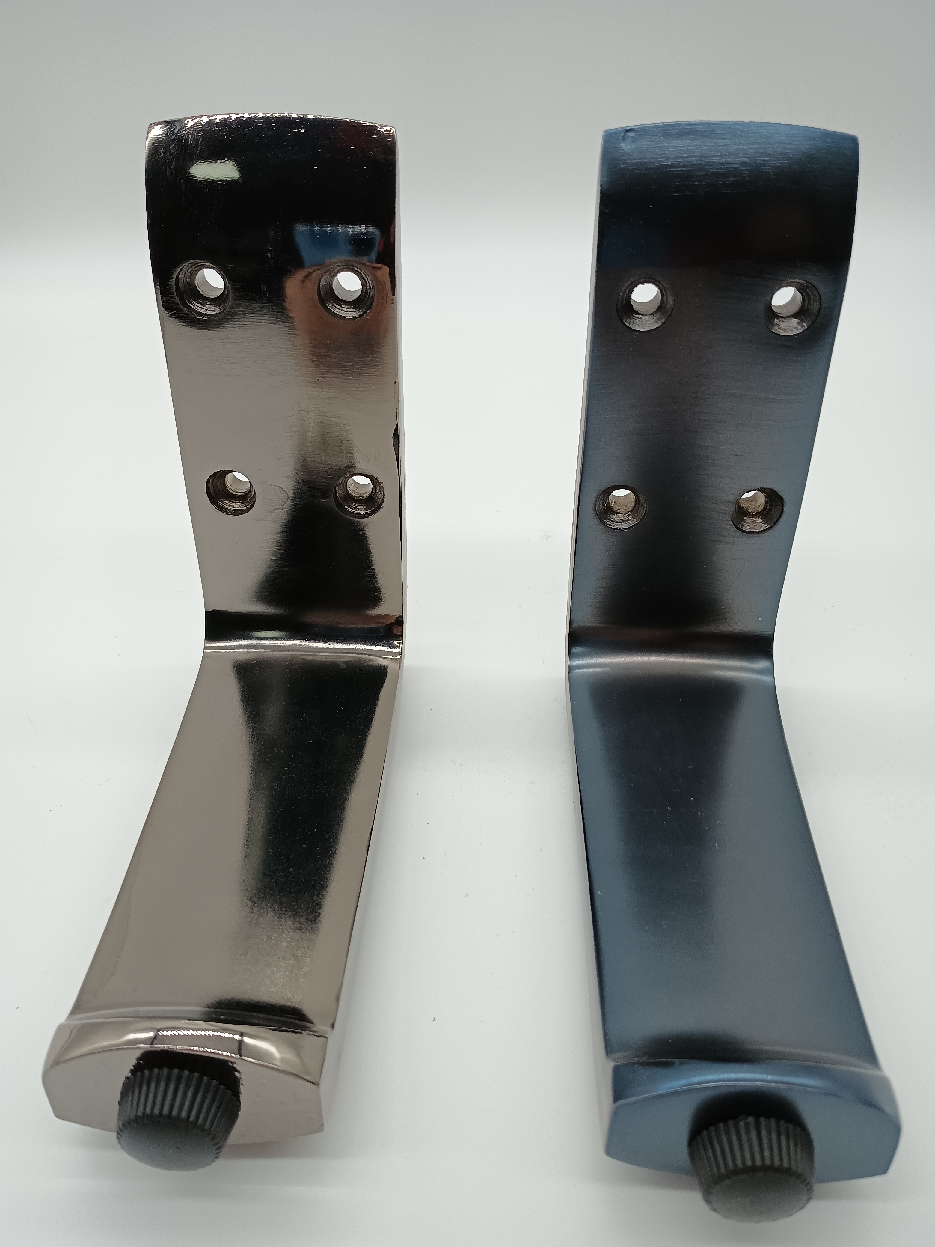 Pernas de sofá cônicas modernas, luxuosas, douradas, cromadas, armário de metal, suporte para móveis, pés de aço para camas e sofás, material de ferro