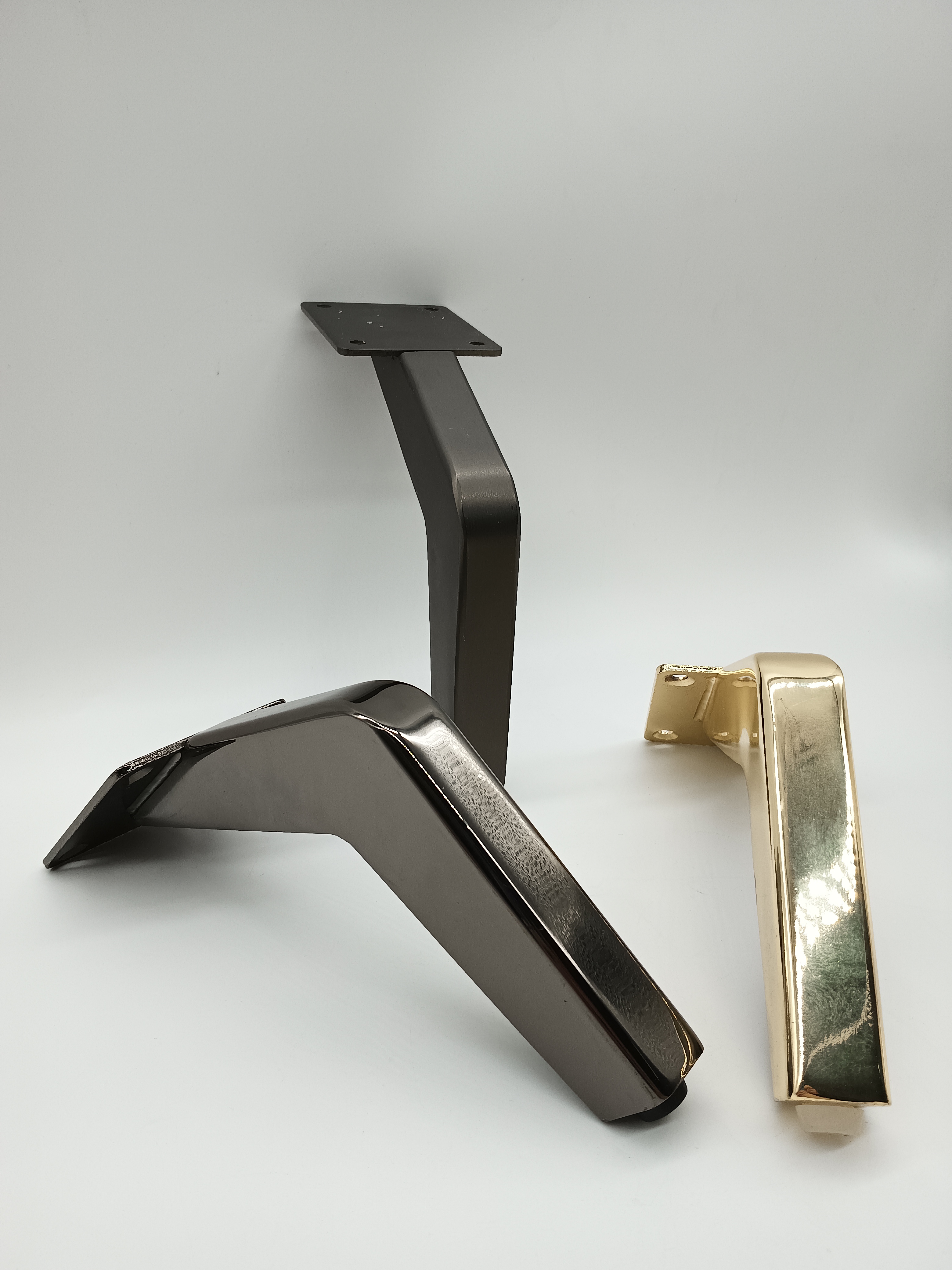 Mesa de armário cônico de metal, móveis cromados, pernas de sofá, cadeira de jantar