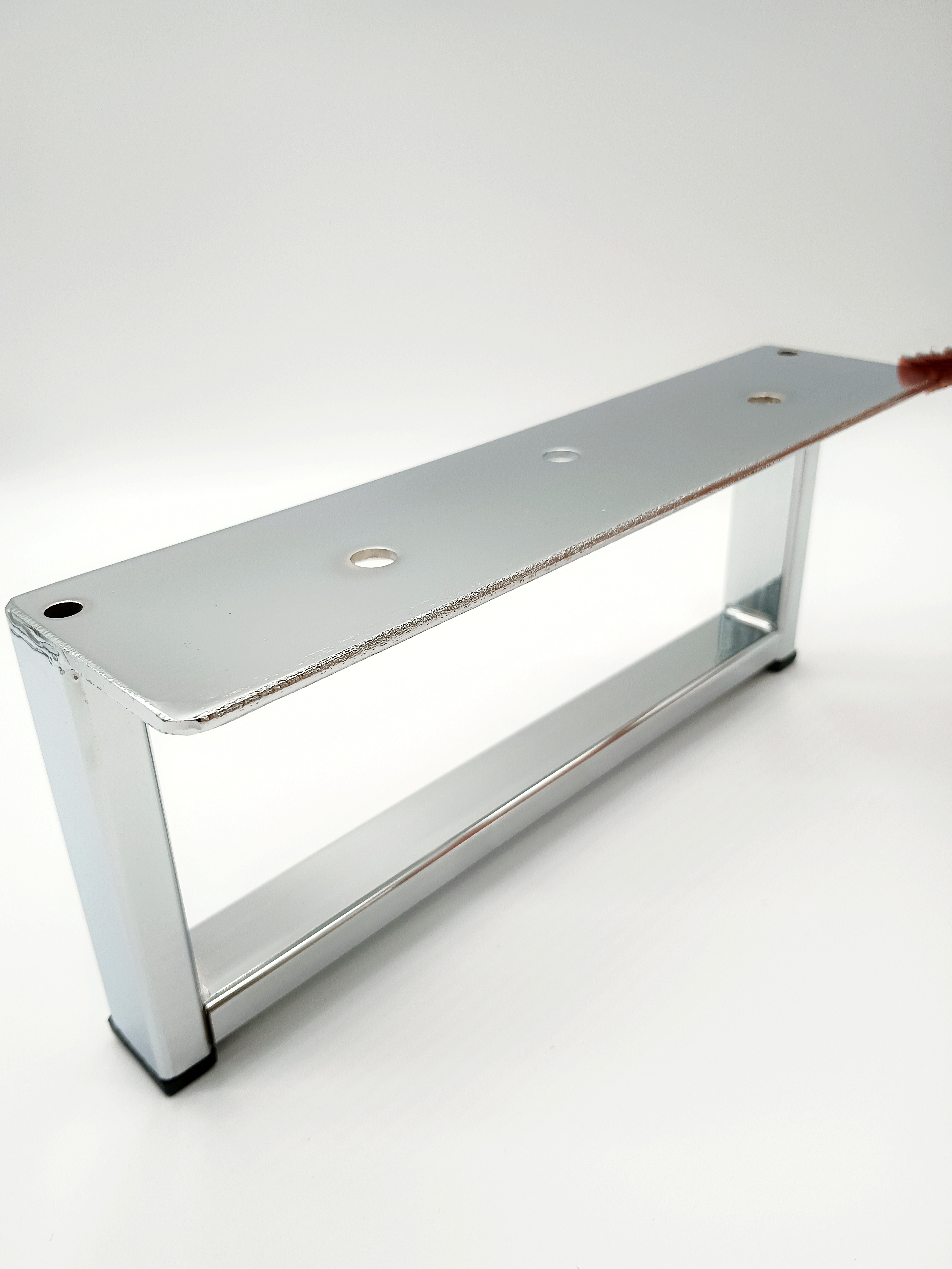 Pé de sofá de metal durável com design moderno, pés decorativos para móveis, perna de ferro