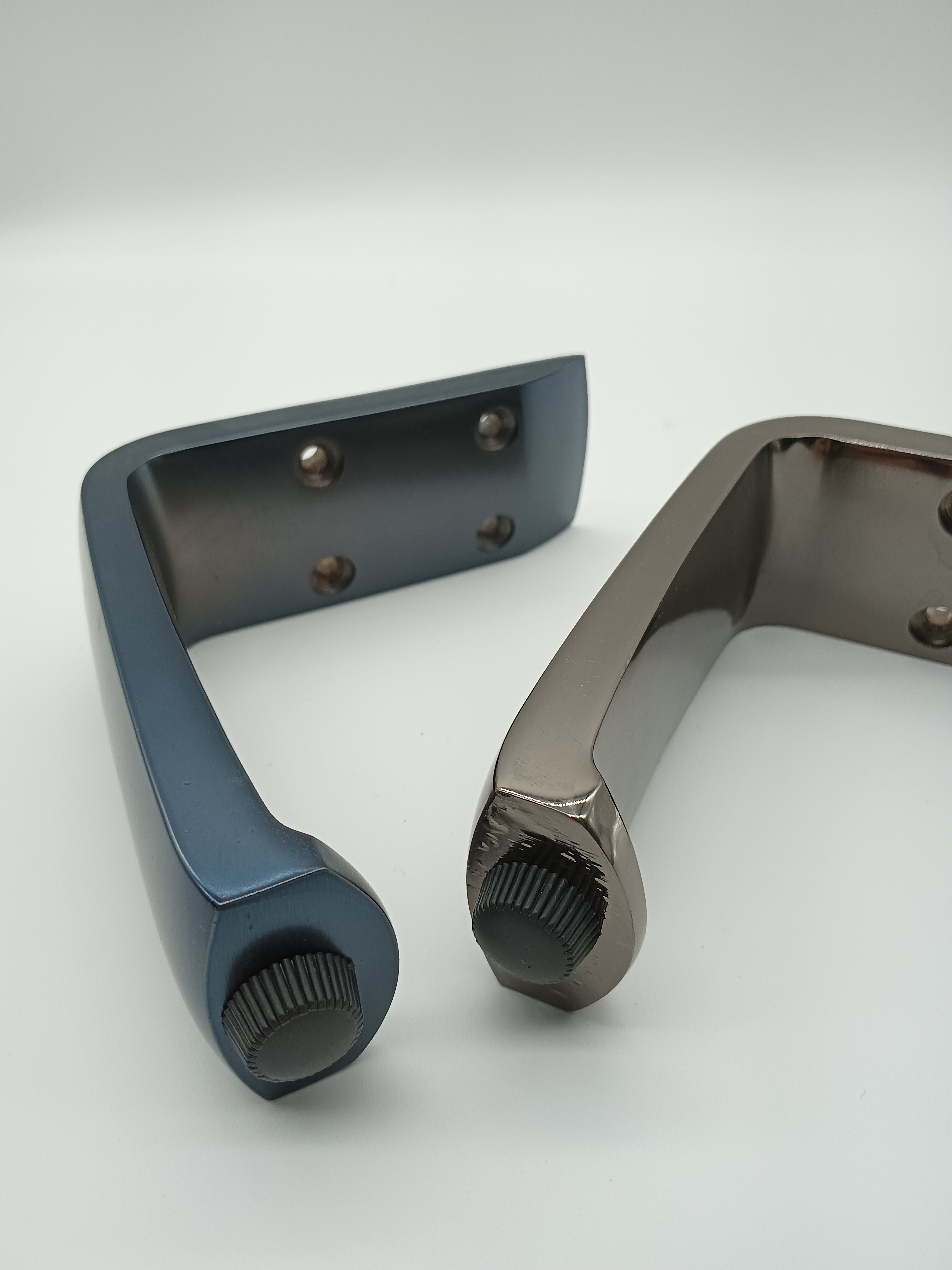 Pernas de sofá cônicas modernas, luxuosas, douradas, cromadas, armário de metal, suporte para móveis, pés de aço para camas e sofás, material de ferro